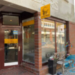 Fellstation Brake Fensterbeschriftung